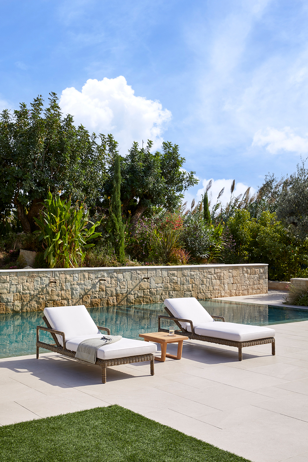 Heritage Outdoor Collection Mario Ruiz for POINT
