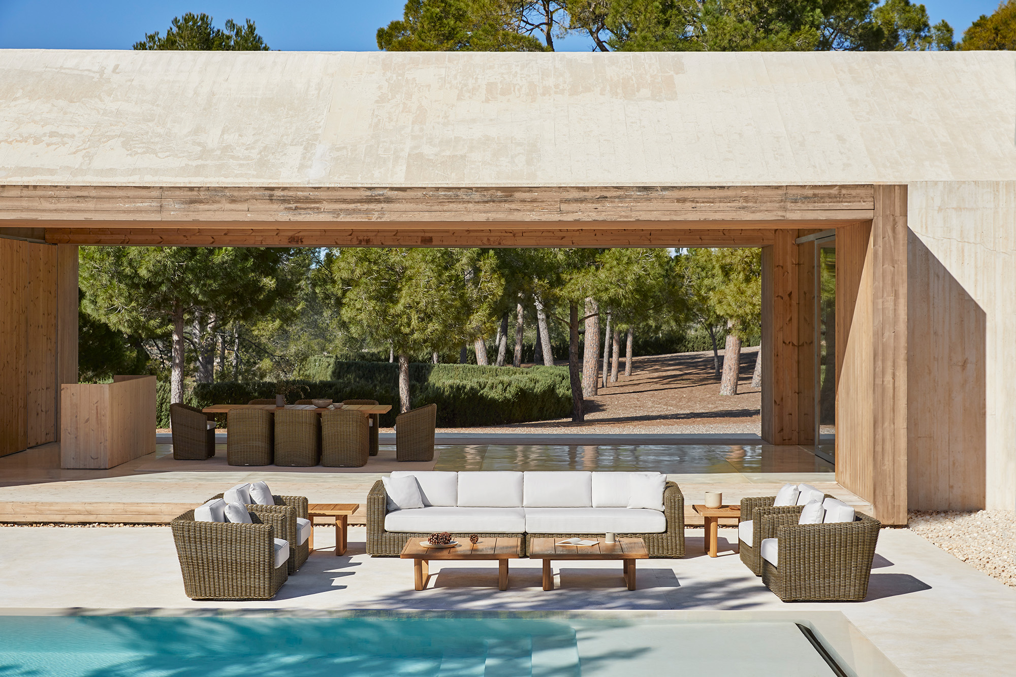 Heritage Outdoor Collection Mario Ruiz for POINT
