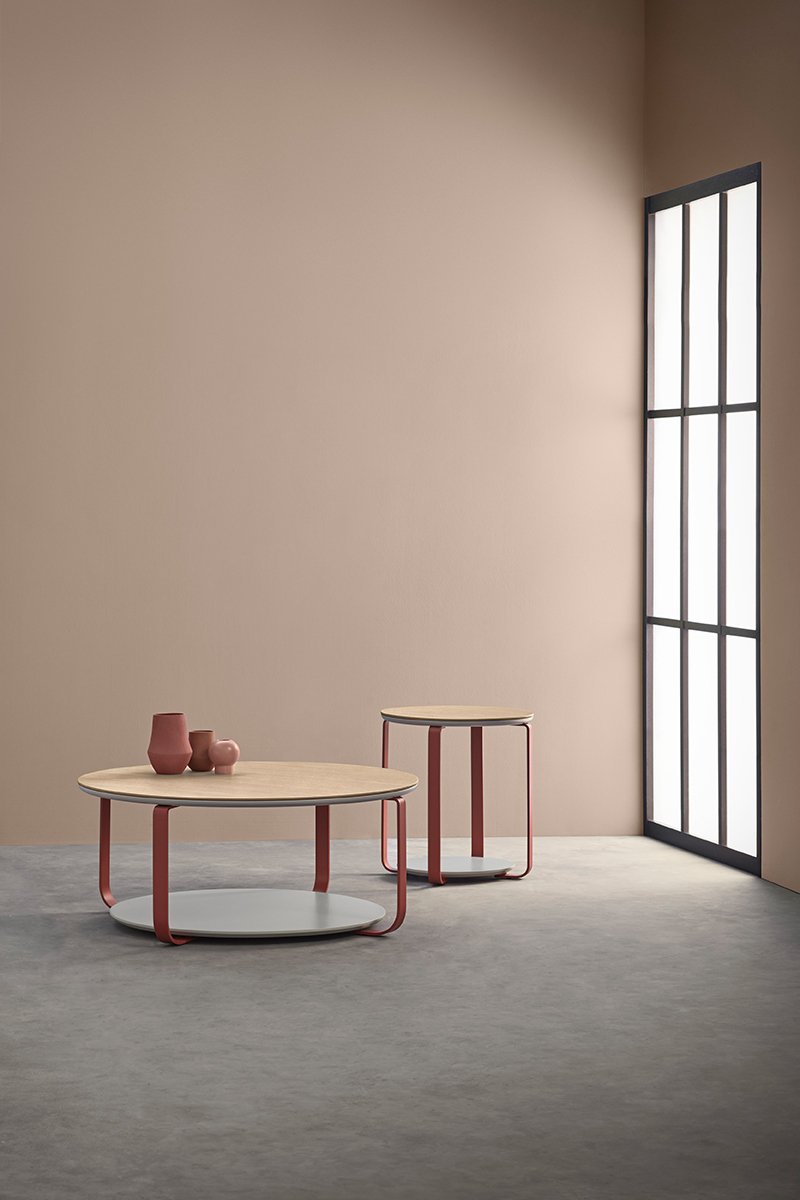 Click tables by Mario Ruiz for Kendo Mobiliario