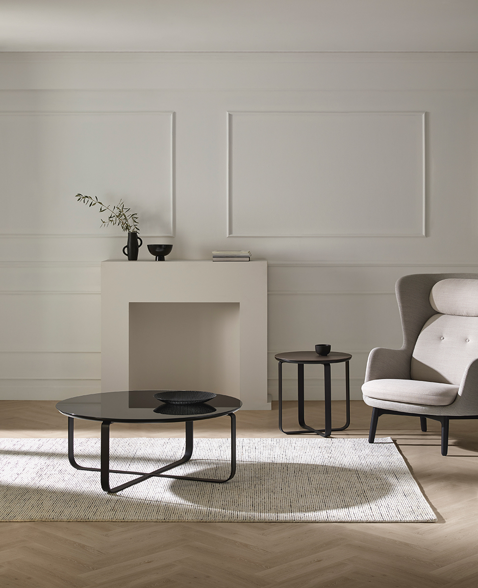 Click tables by Mario Ruiz for Kendo Mobiliario