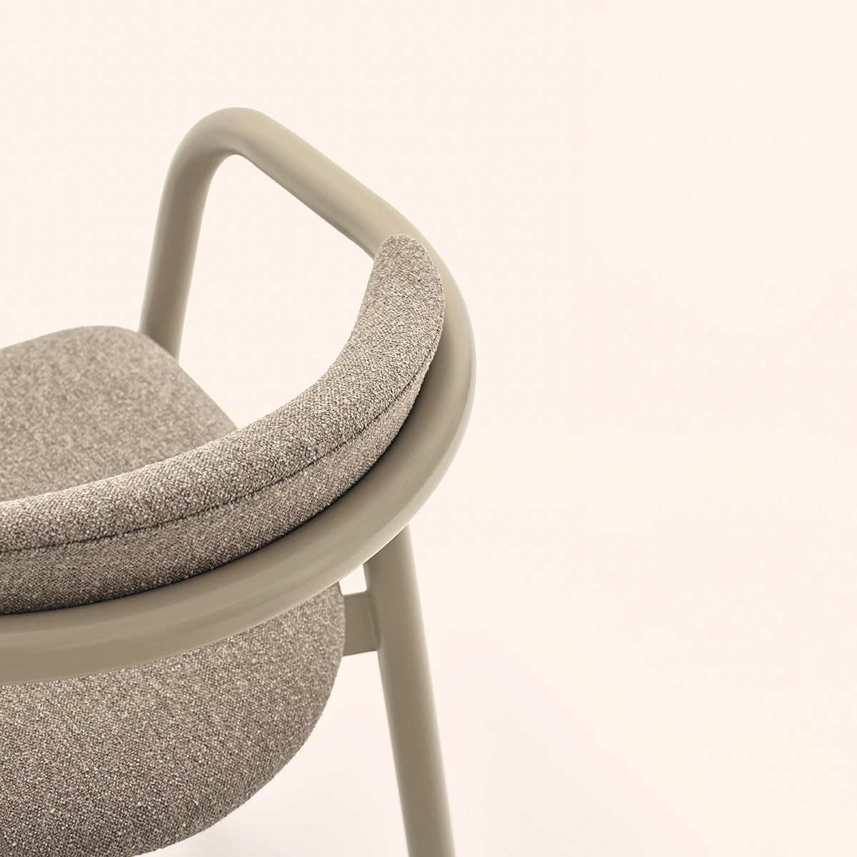 Cécile stackable chair by Mario Ruiz for Punt in aluminum