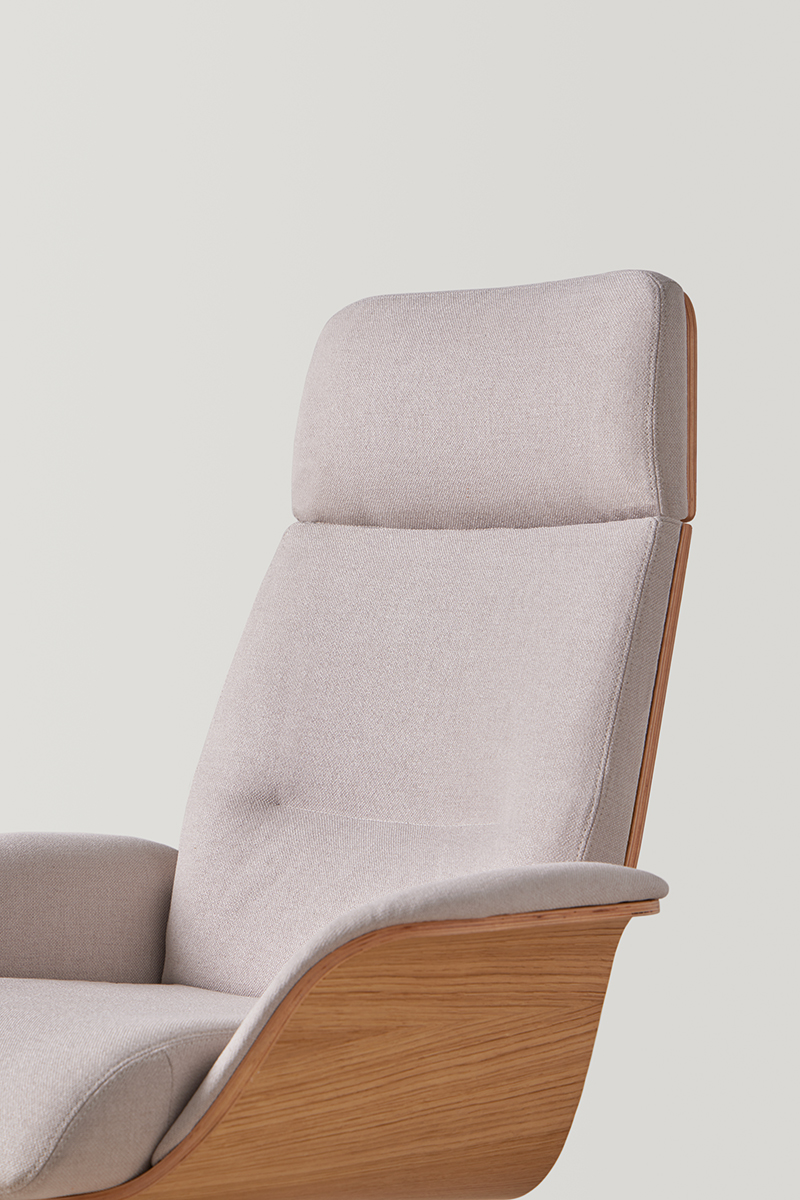 Rever armchair by Mario Ruiz for Inclass