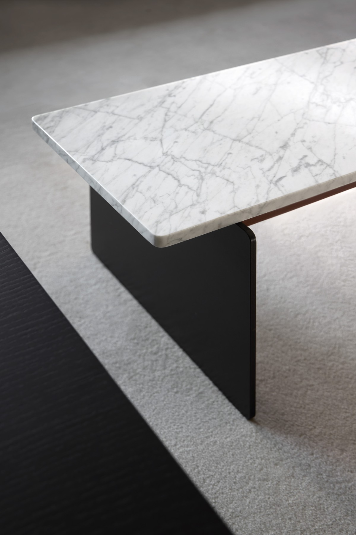 Axis Tables