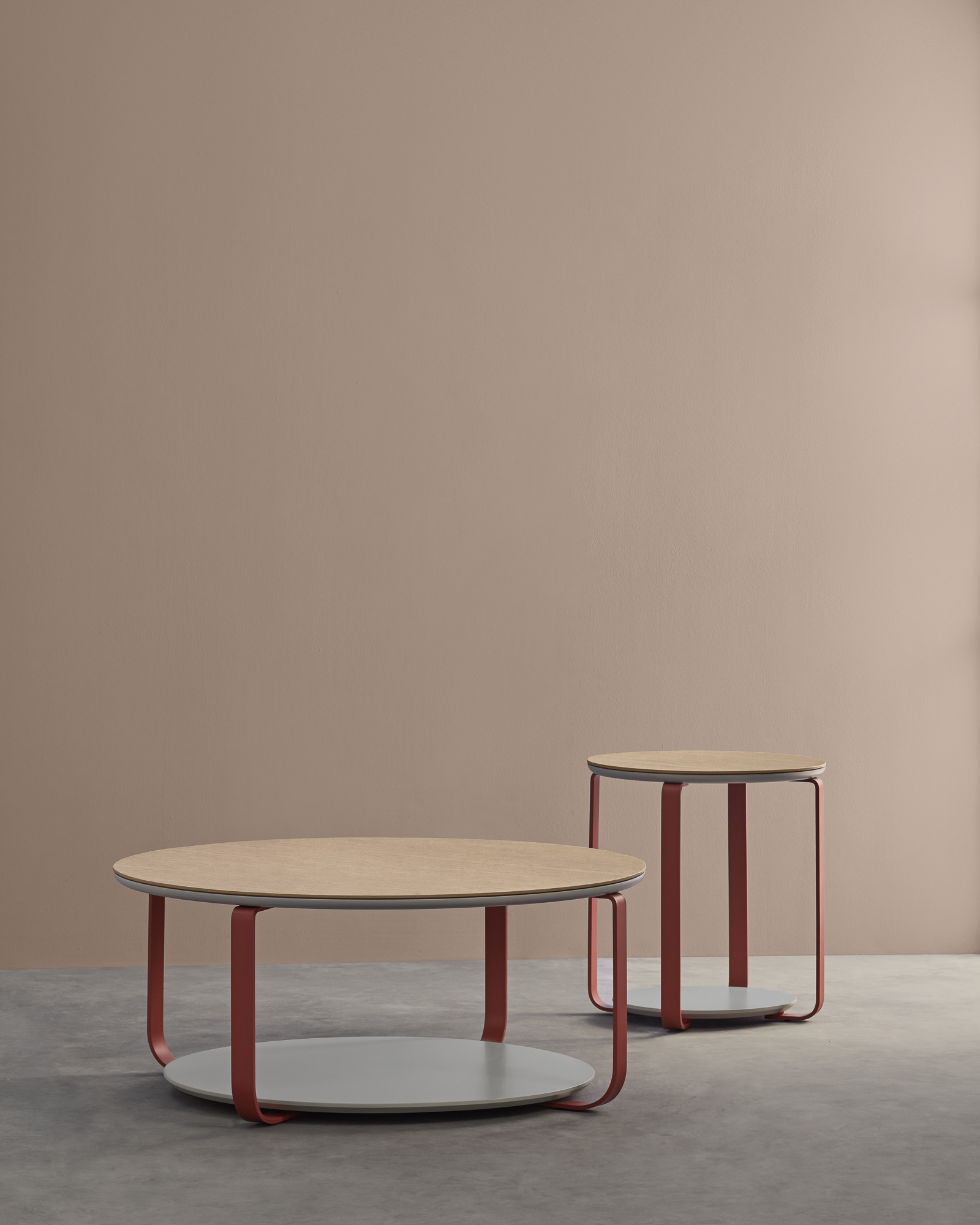 Click tables by Mario Ruiz for Kendo Mobiliario
