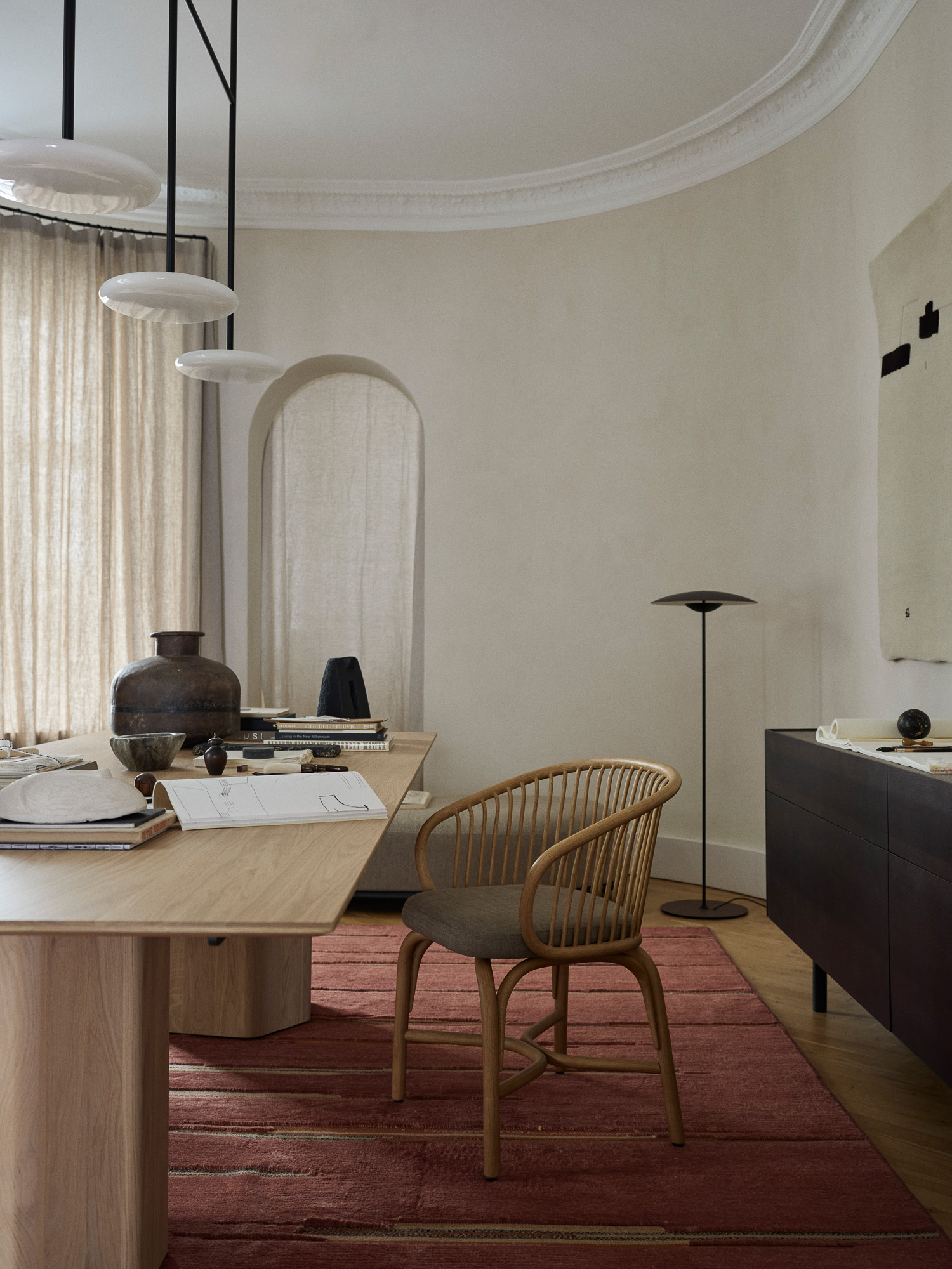 Huma chair and Team sideboard by Mario Ruiz for Expormim