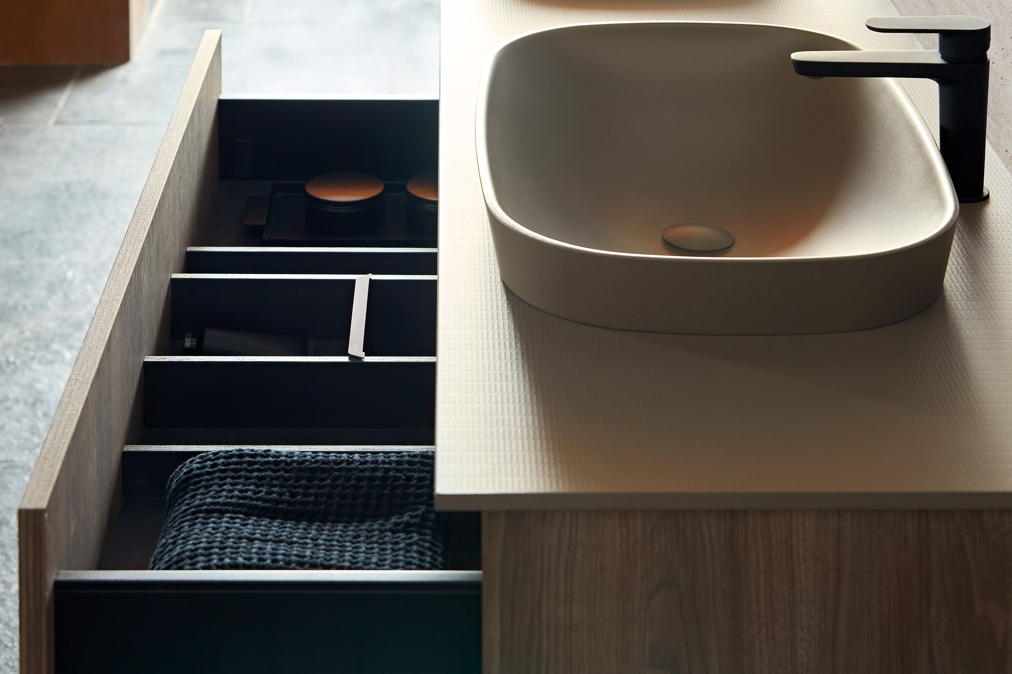 Sen Bathroom Collection by Mario Ruiz for Fiora