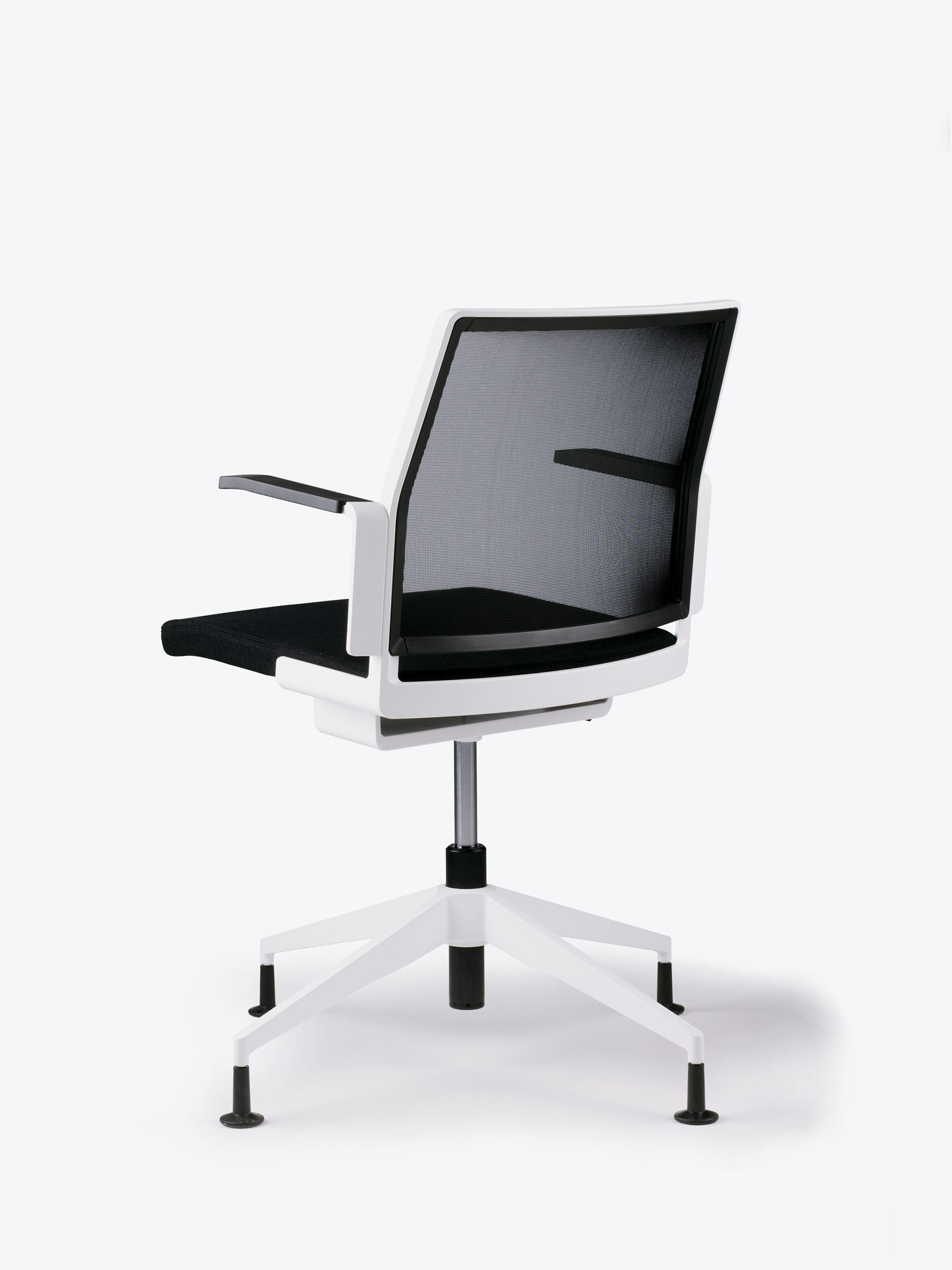 Dis Chair designed by Mario Ruiz for Dynamobel
