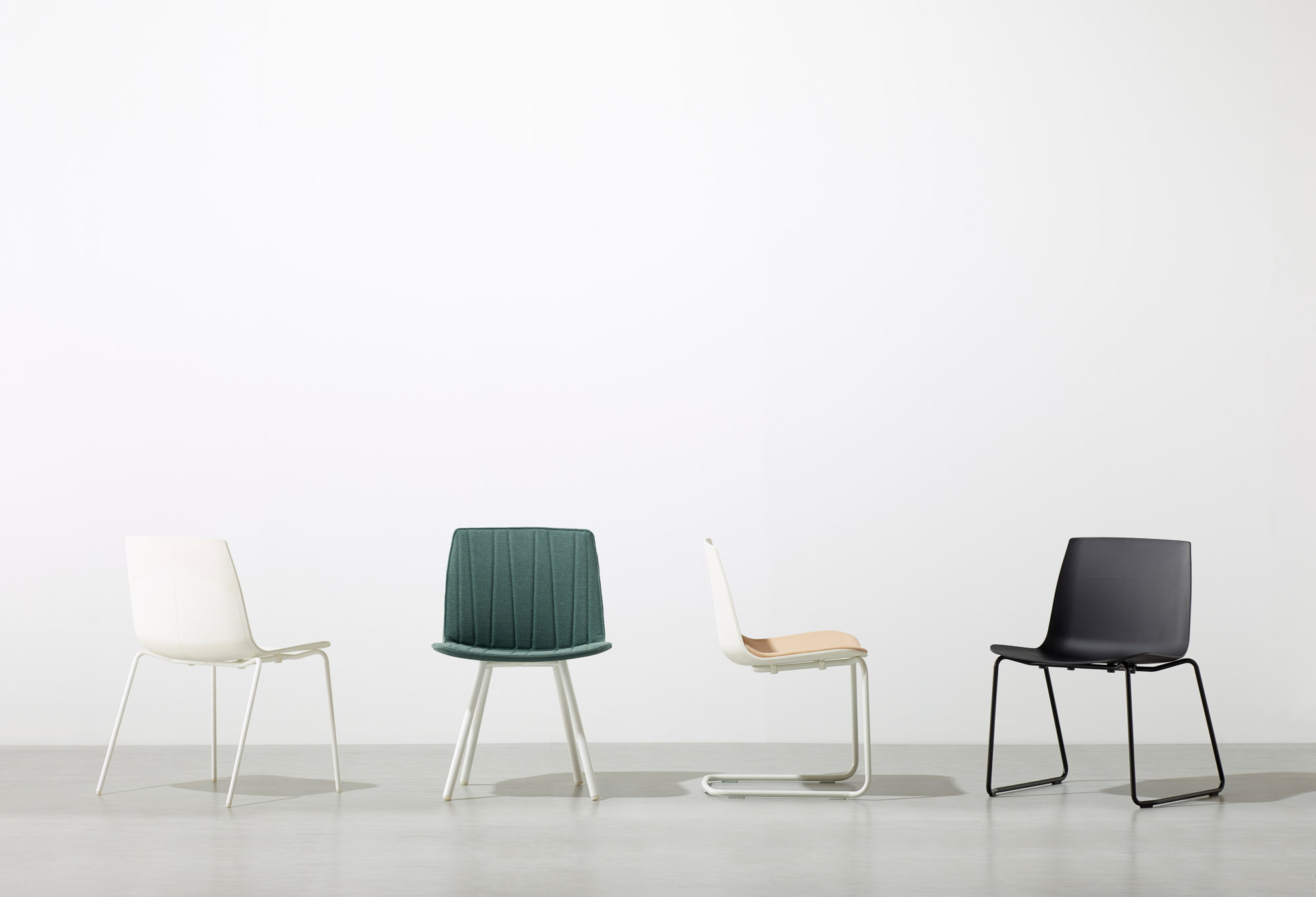 MR Chair design by Mario Ruiz for Schiavello