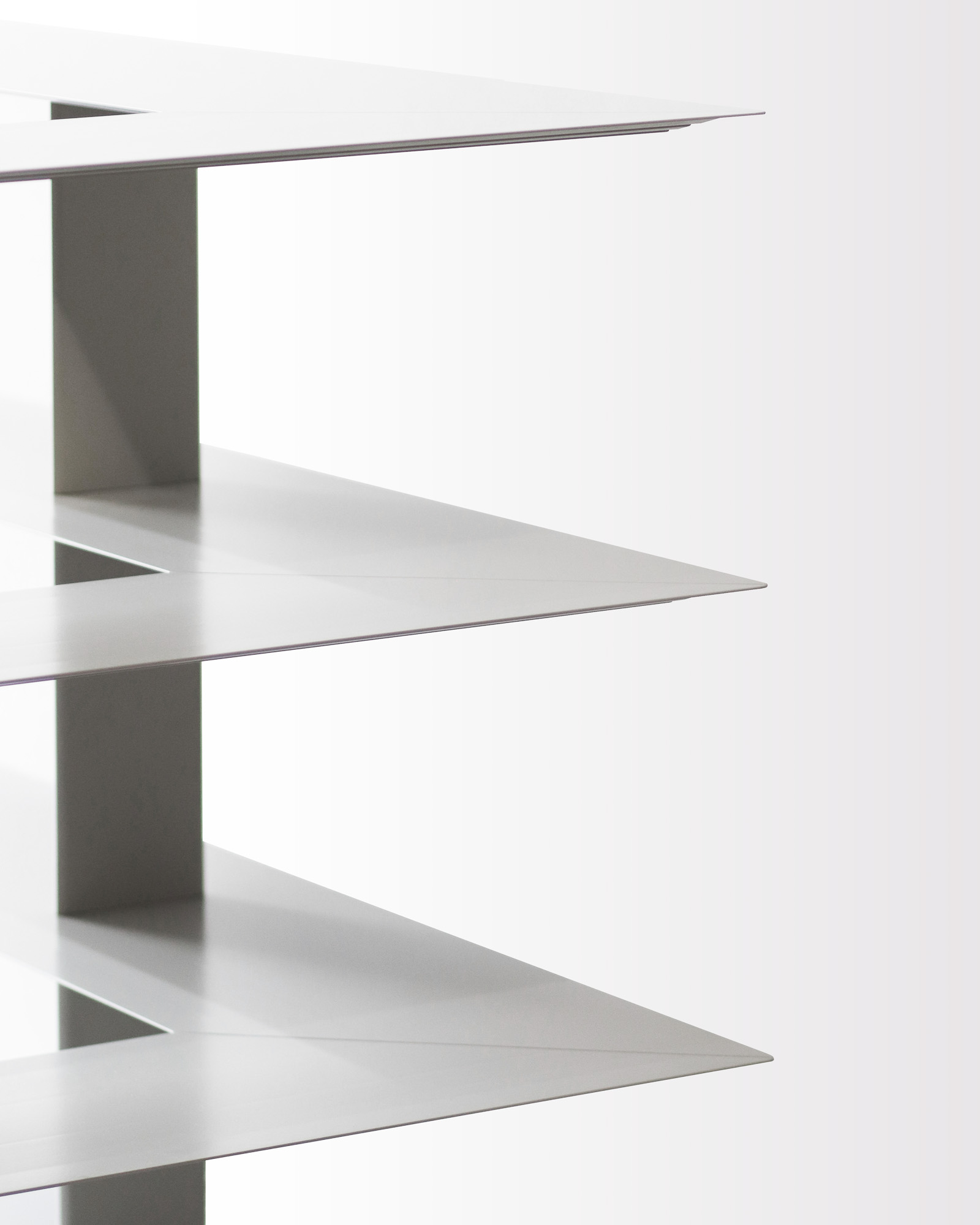 Wing Shelving System by Mario Ruiz for Systemtronic