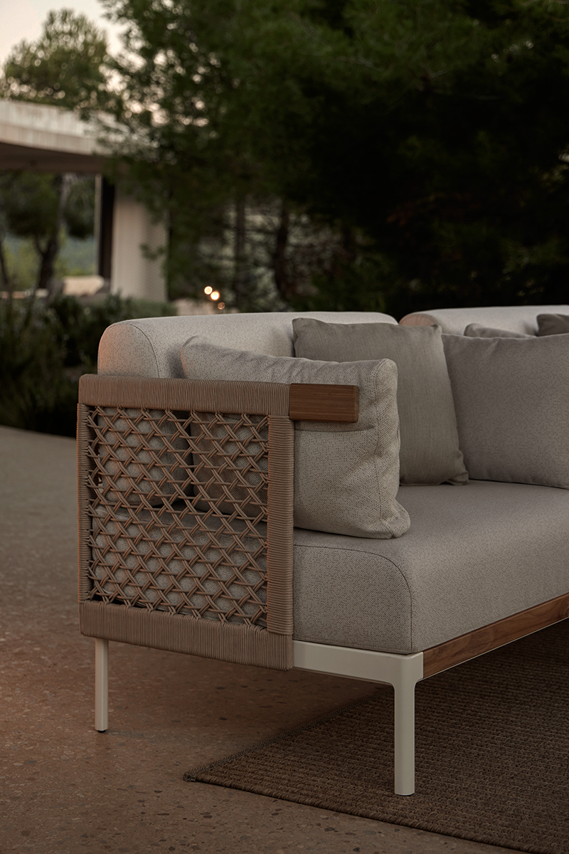 Legacy sofa designed by Mario Ruiz for Point